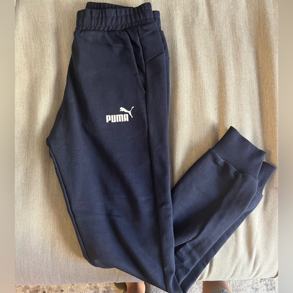 Puma joggers Men’s! NEW with tags !
